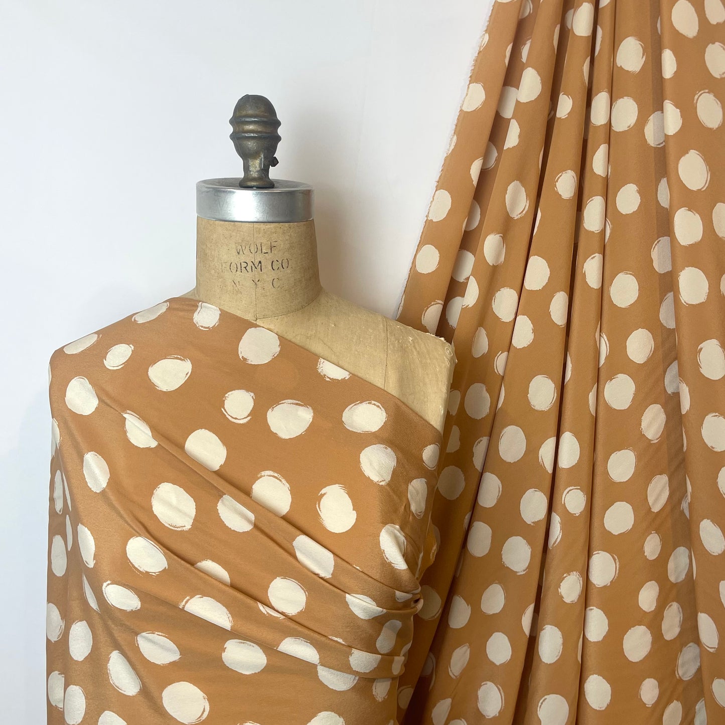 Sienna spot silk Crepe de Chine