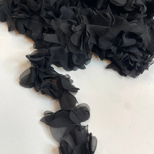 Black Blossom Petal Trim