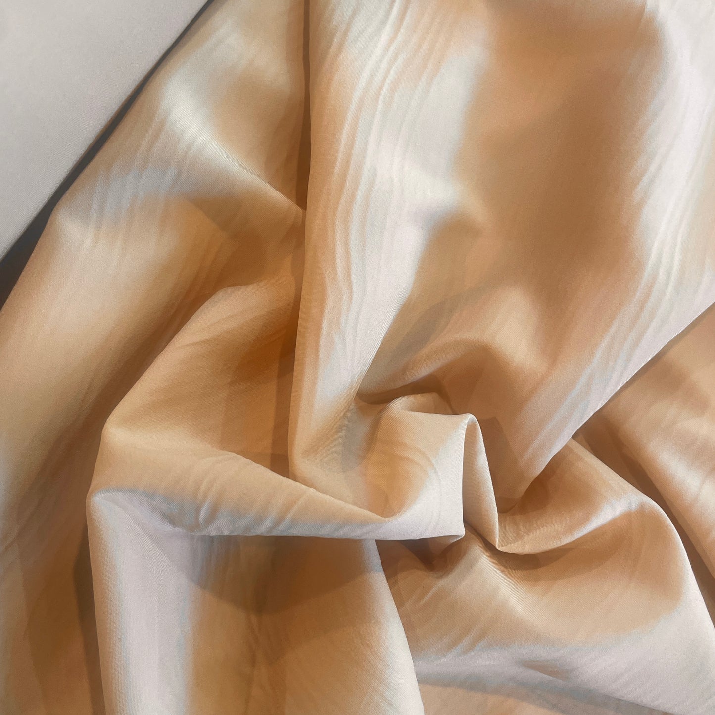 Biscuit stretch silk crepe de chine