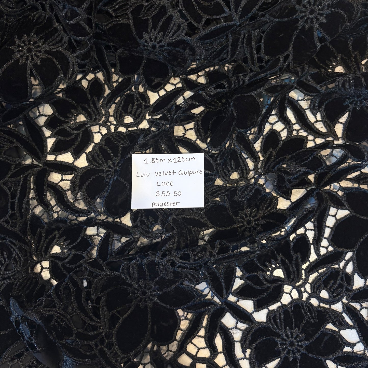 1.85m Lulu Velvet Guipure Lace