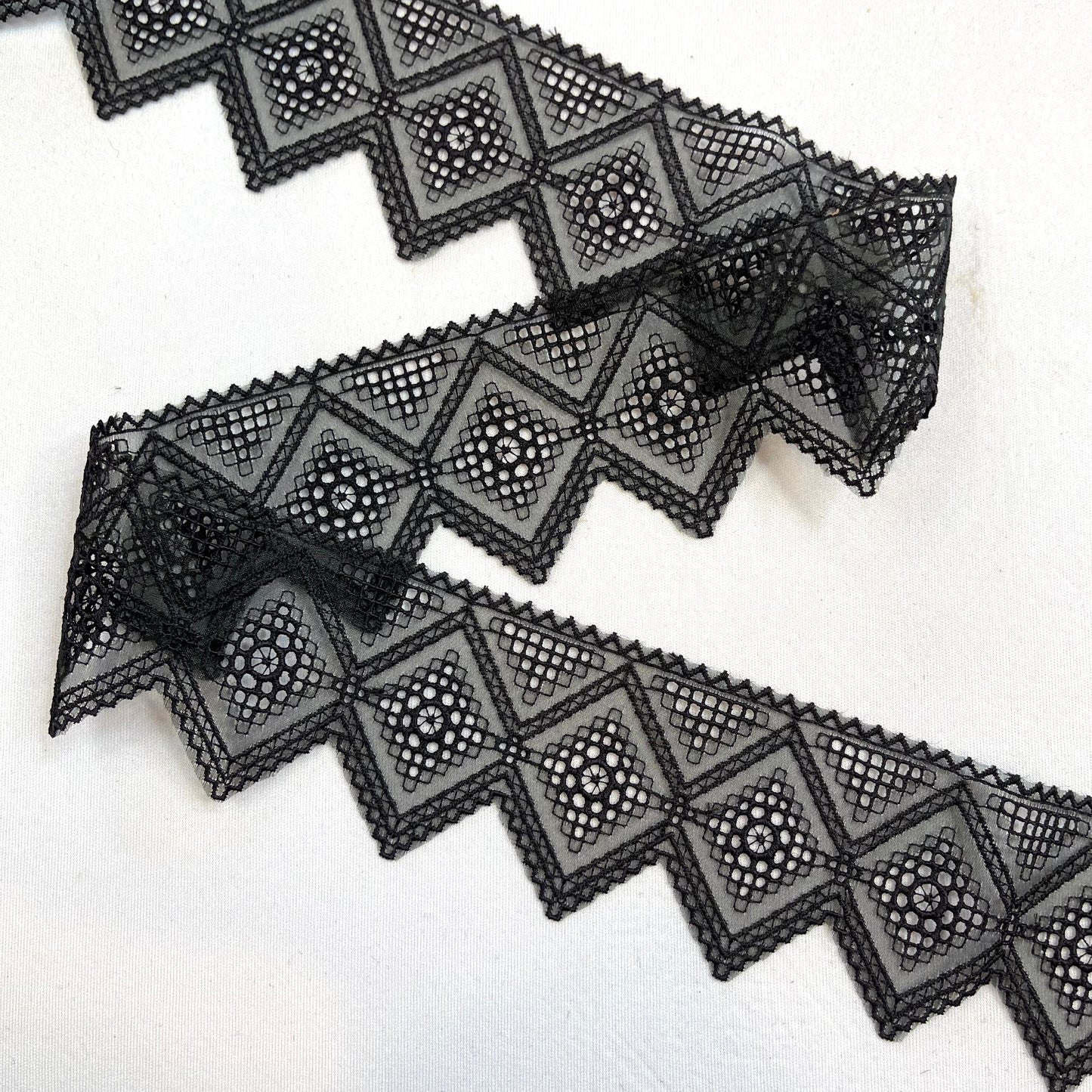 Black Embroidered Diamond 65mm Edging