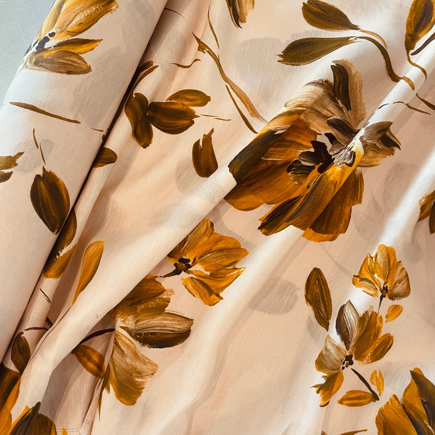 Cinnamon blush bloom linen viscose