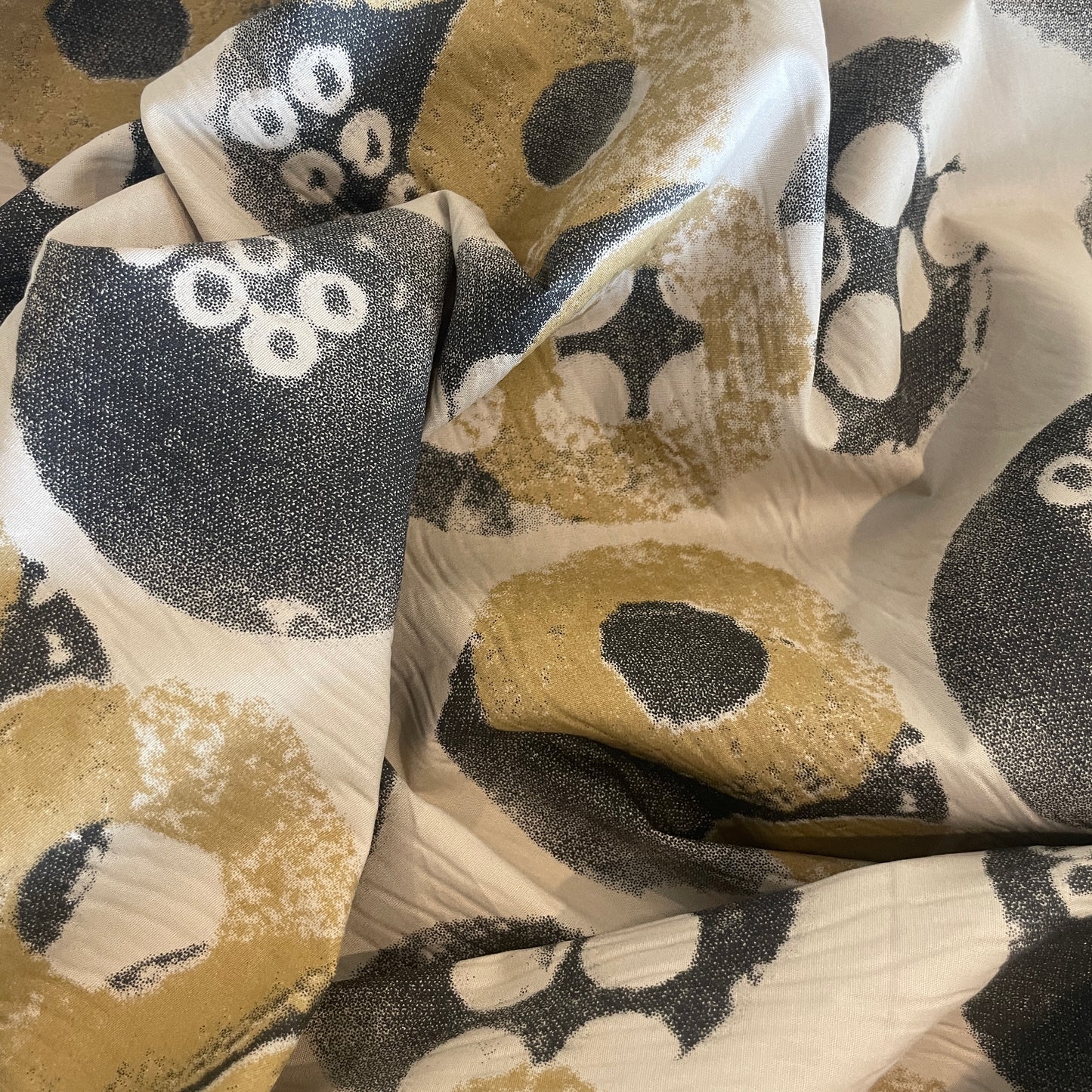 Coffee circles Cotton lawn