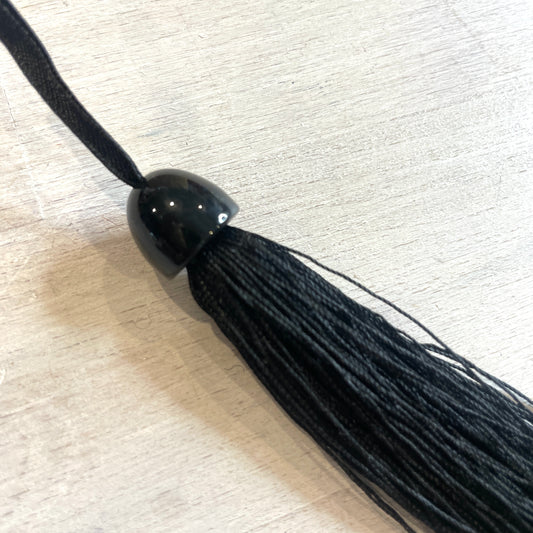 Long black tassel 21cm