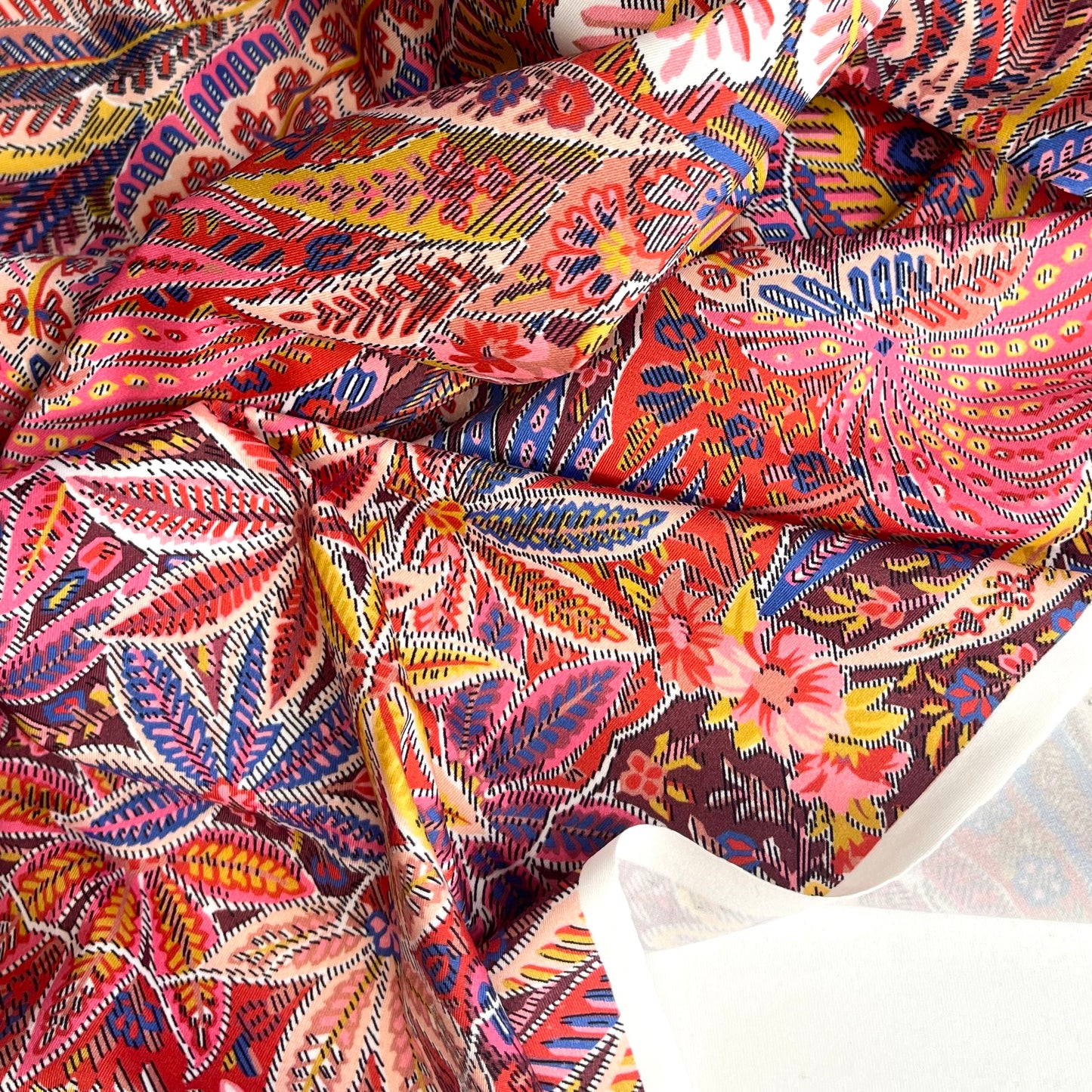 LIBERTY Paisley Voyage Corsica Swim