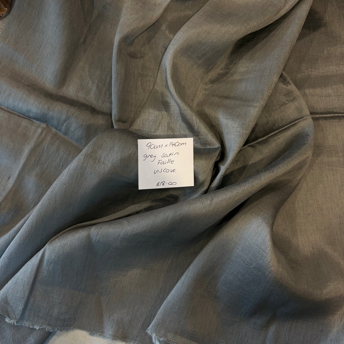 90cm Grey Satin Faille