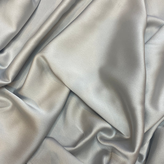 Elle silver lightweight stretch satin