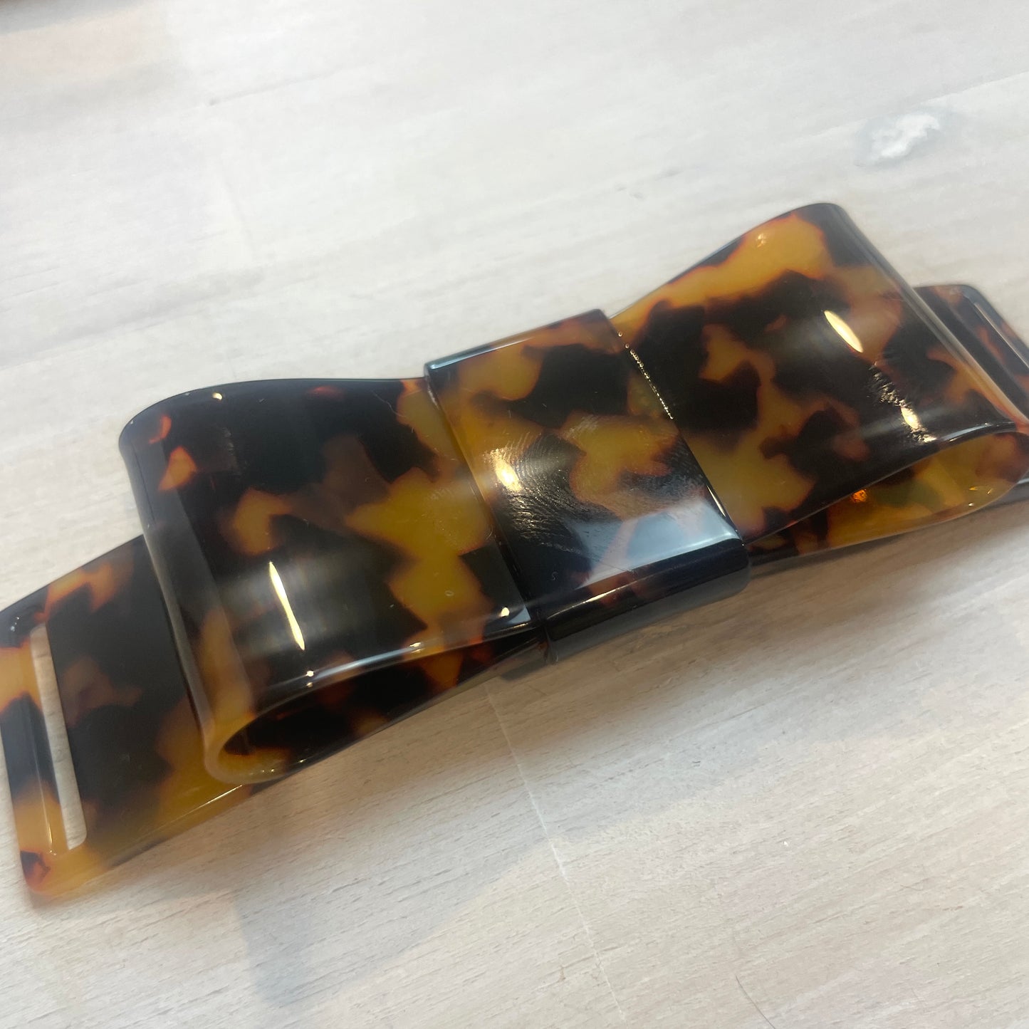 Tortoise shell resin bow