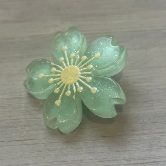 Mint enamel  flower button