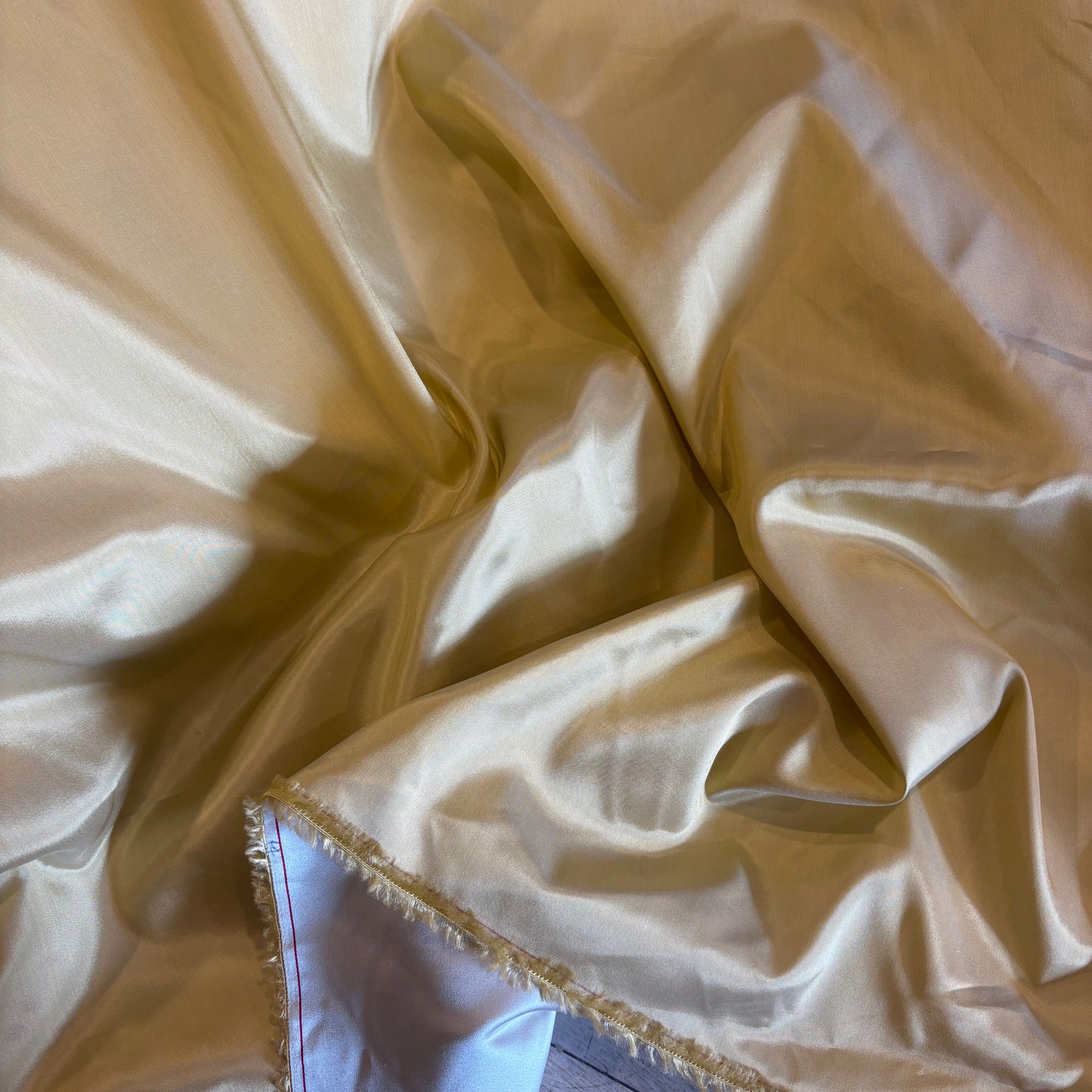 3.20m Gold Silk Duchess Satin