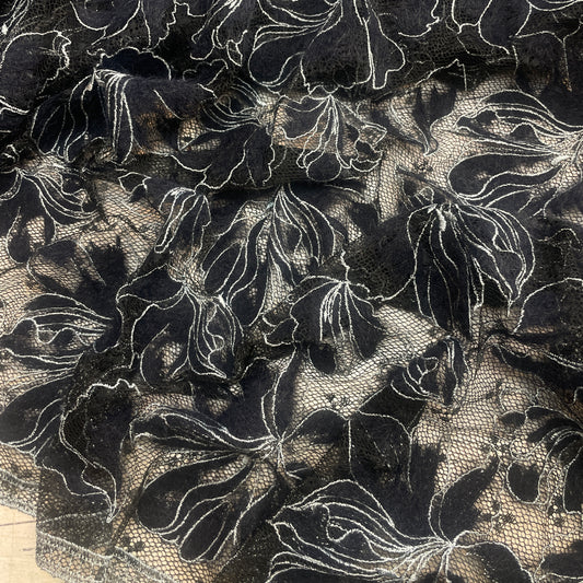 Manning bloom textured lace