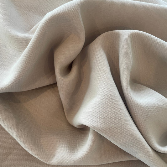 5m biscuit stretch suiting