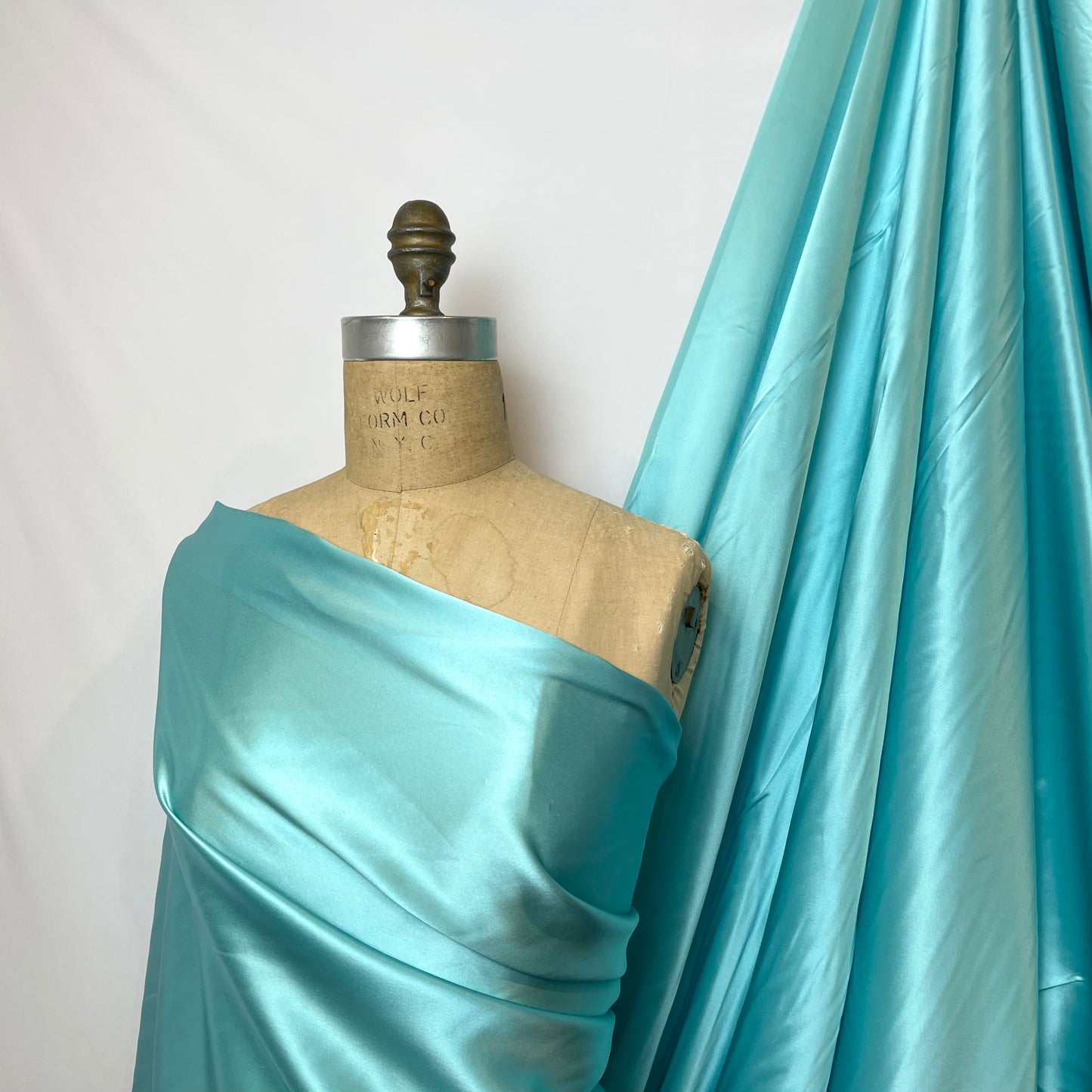 Mineral ice Silk Satin