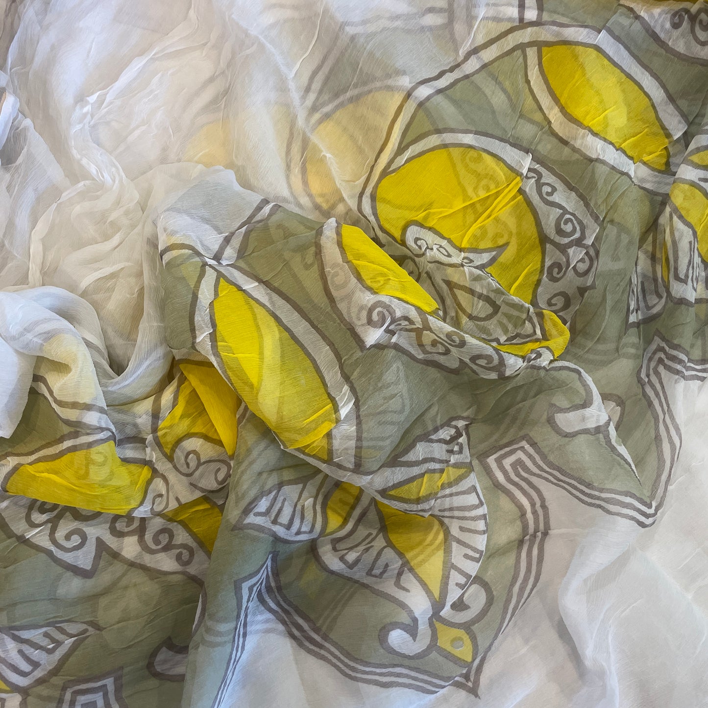 3.5m yellow placement print crinkle silk chiffon