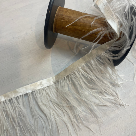 White ostrich feather trim