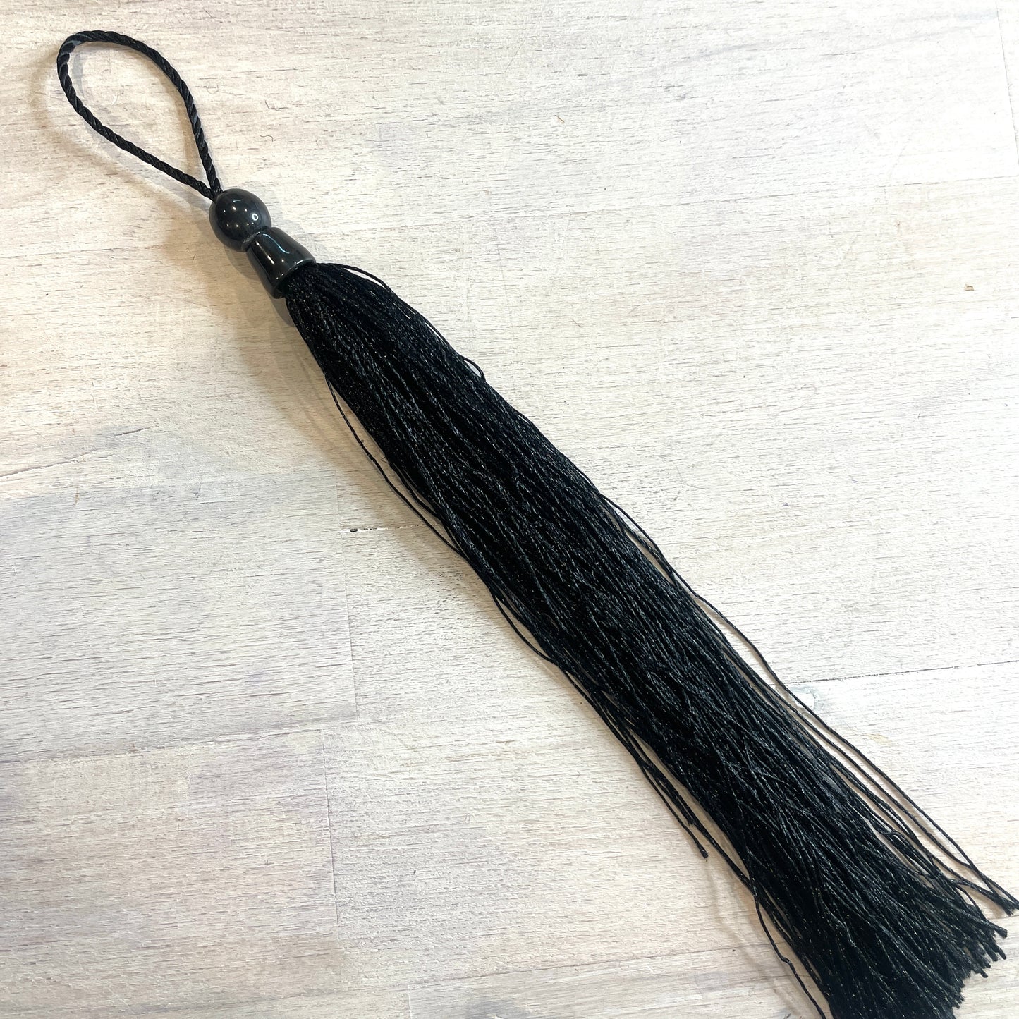 Long black tassel 22cm