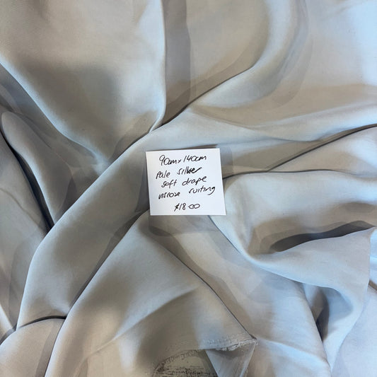 90cm Pale Silver Soft Drape Viscose Suiting