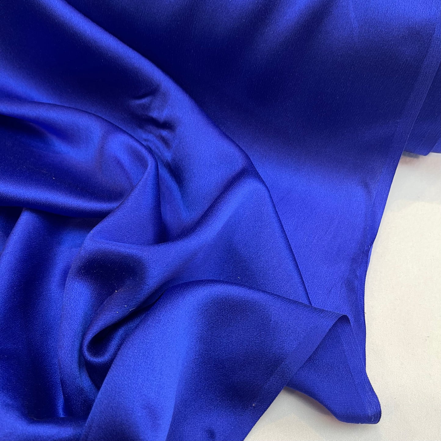 Royal lightweight stretch Silk Satin