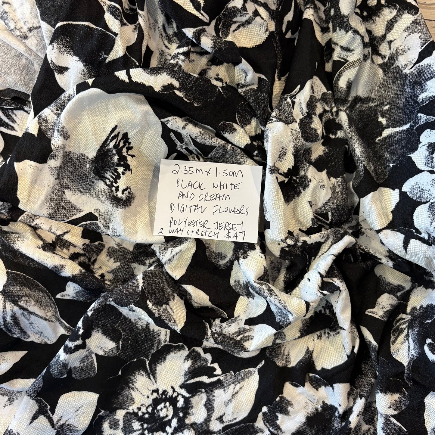 2.35m Black White & Cream Digital Flowers