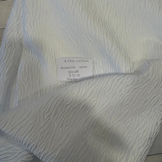 1.75m Avalancha White Brocade