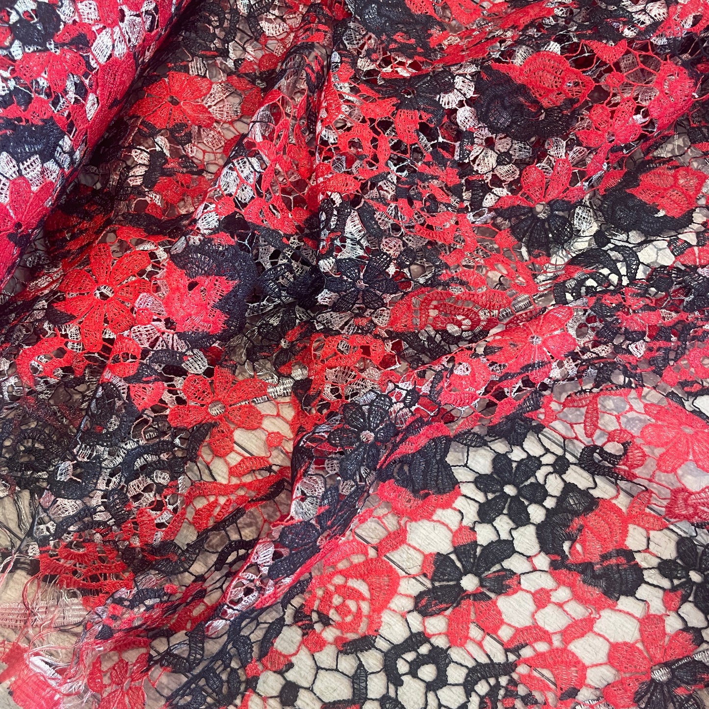 Red rose soft drape guipure