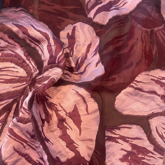 1m burgundy bloom  cloque organza