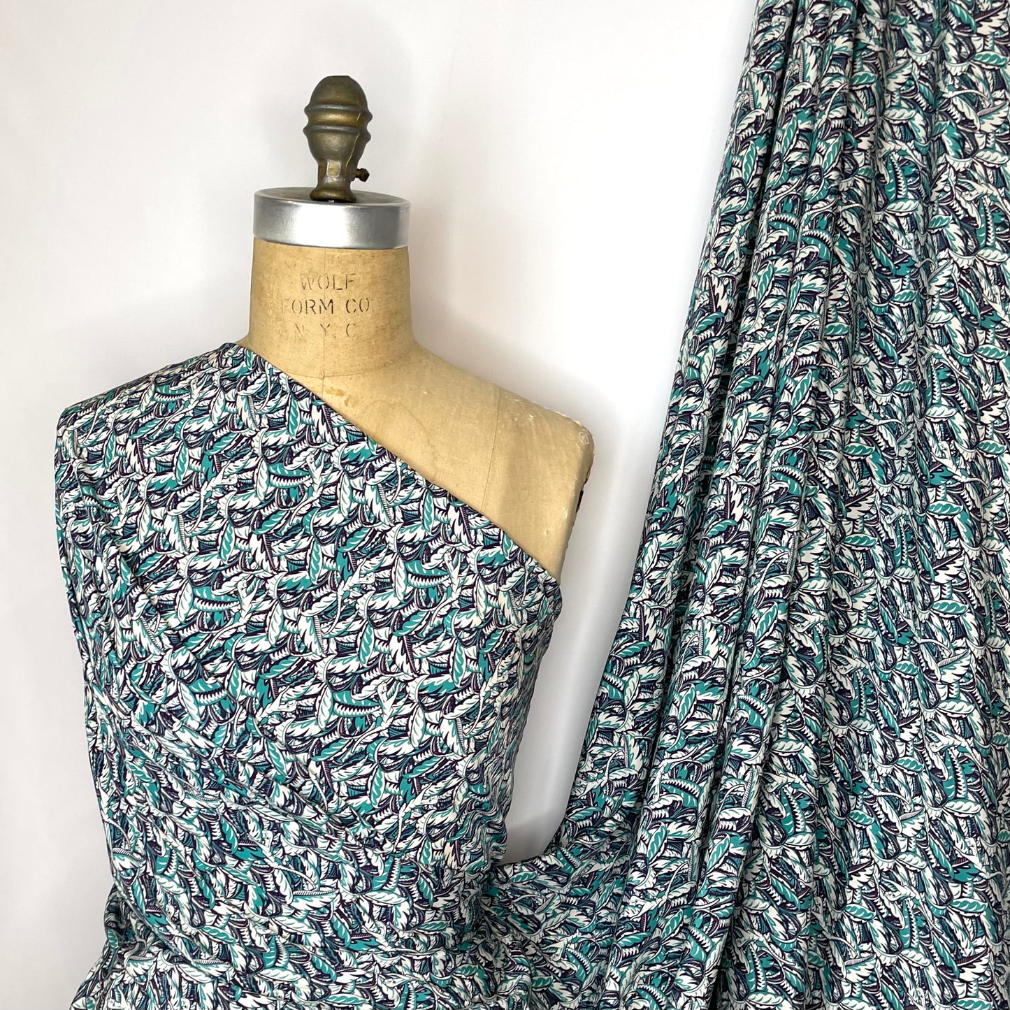 LIBERTY Jay Cat Green Silk Crepe de Chine