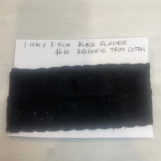 1.1m black flower broderie