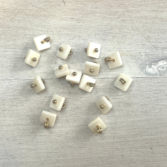 7mm Ivory glass square shank button