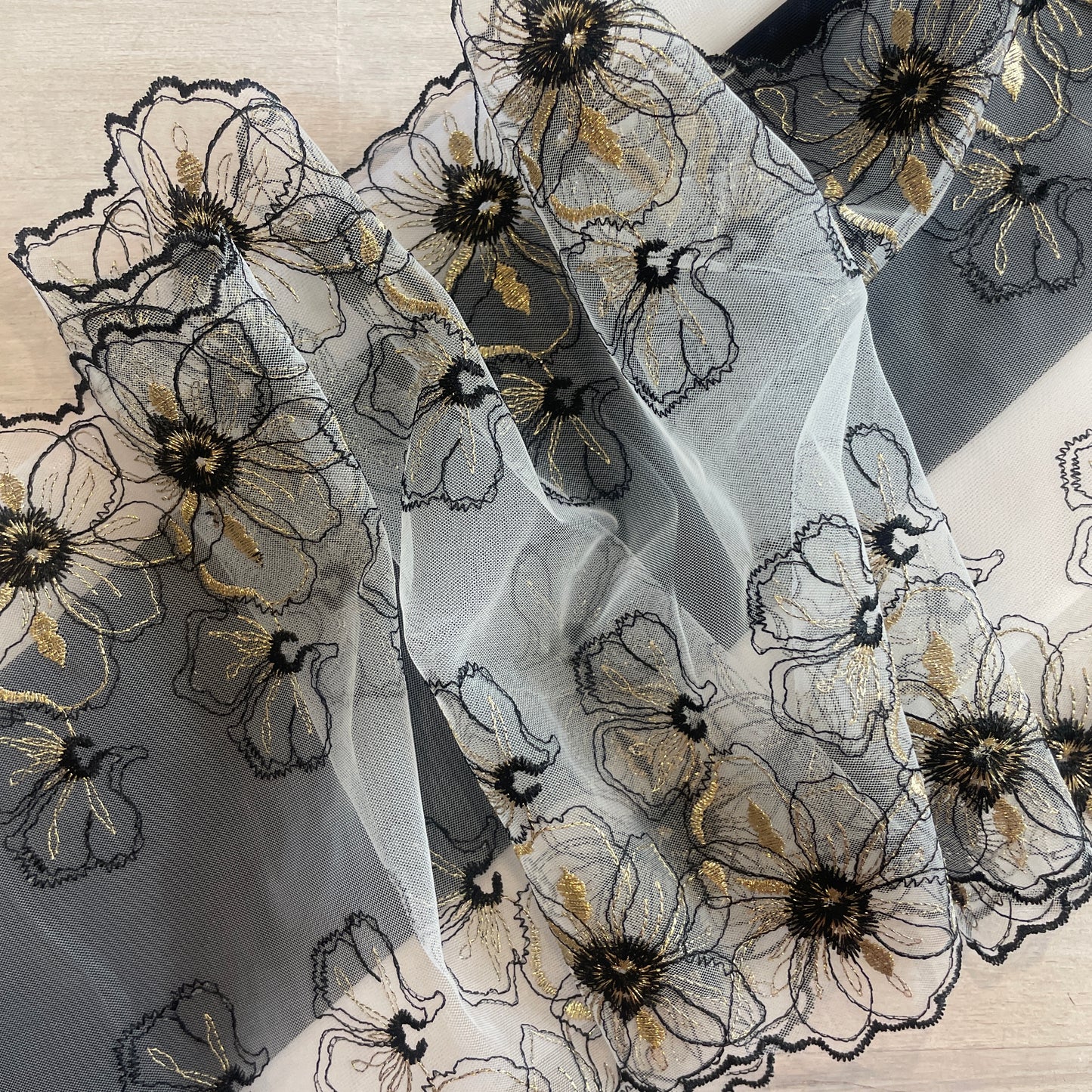 Gold Posy wired bra kit