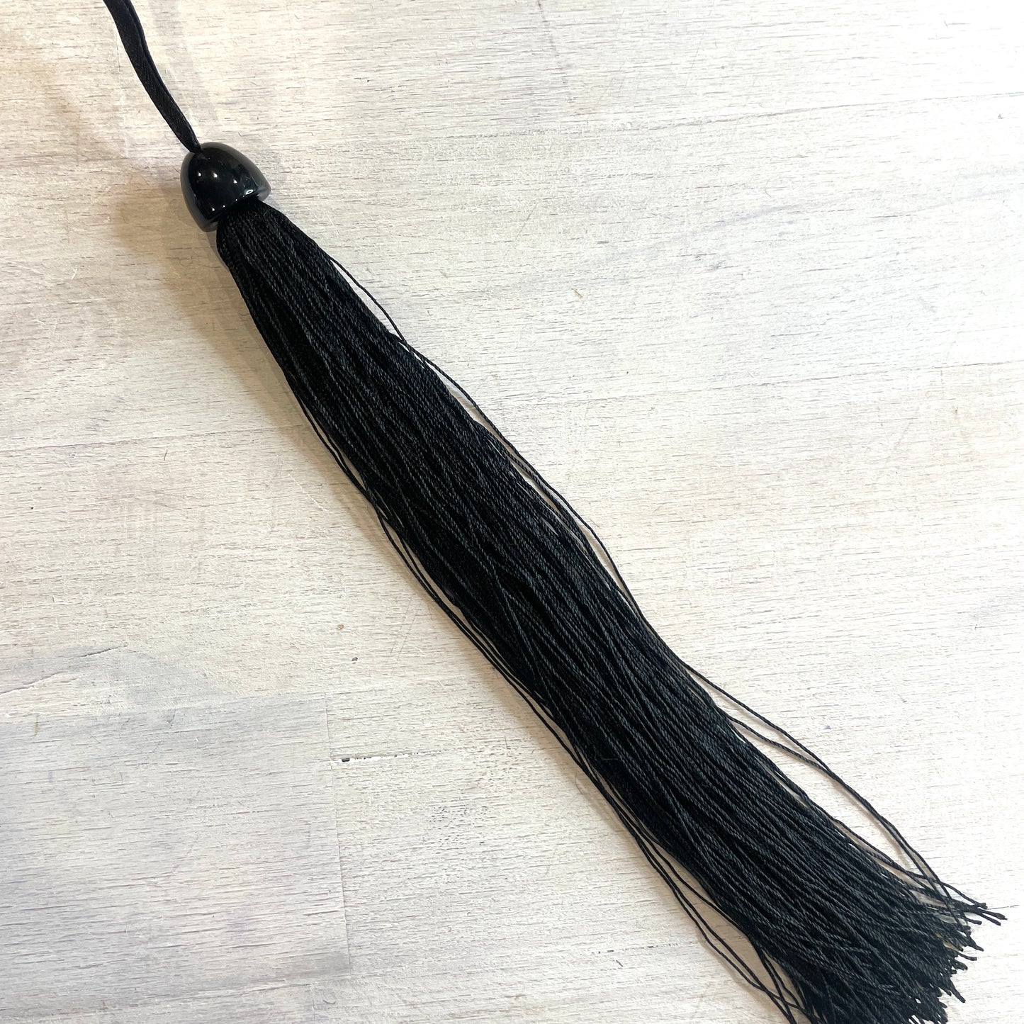Long black tassel 21cm