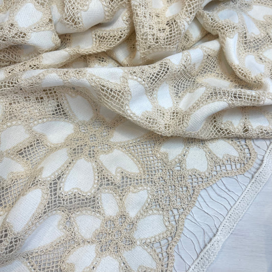 90cm cream crochet lace