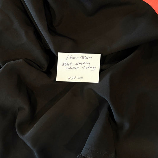 1.4m Black Stretch Viscose Suiting