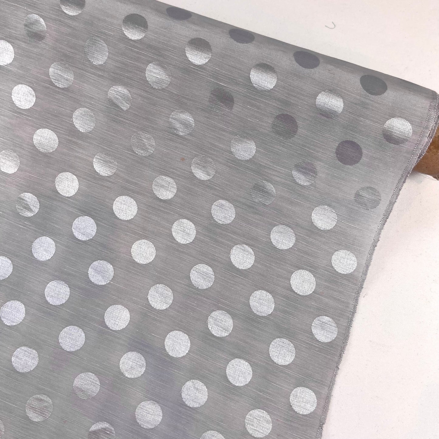 silver spot silk jacquard