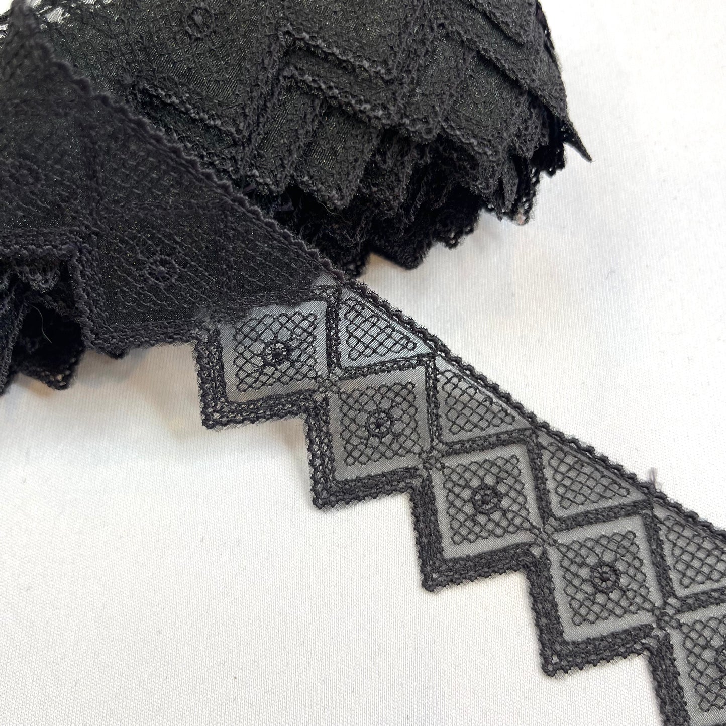 7mtrs ZIMMERMAN Black Embroidered Trim