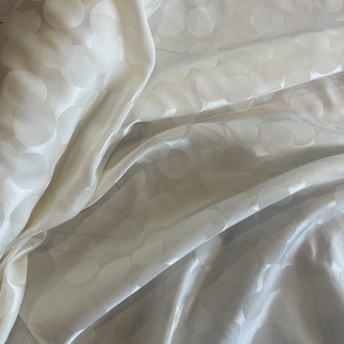 Moonbeam spot silk cotton voile