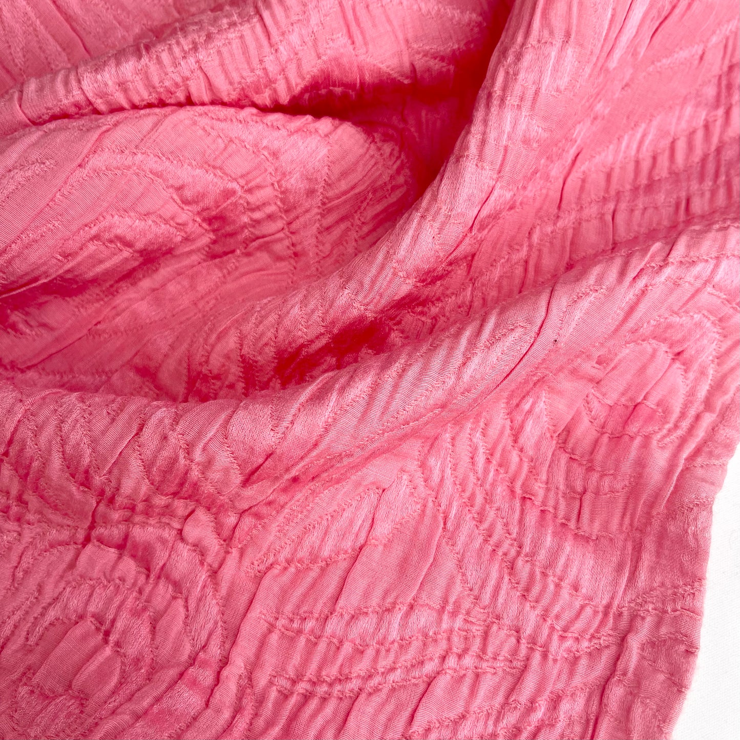 70cm Vivid Pink Textured Silk Viscose