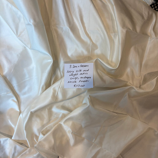 3.2m Ivory Silk Mid Weight Satin
