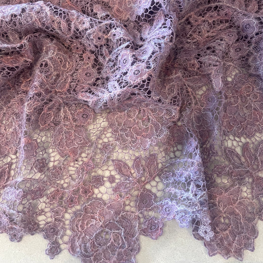 1.2m mauve wool embroidered lace