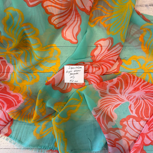 2.6m Bright Blooms Georgette