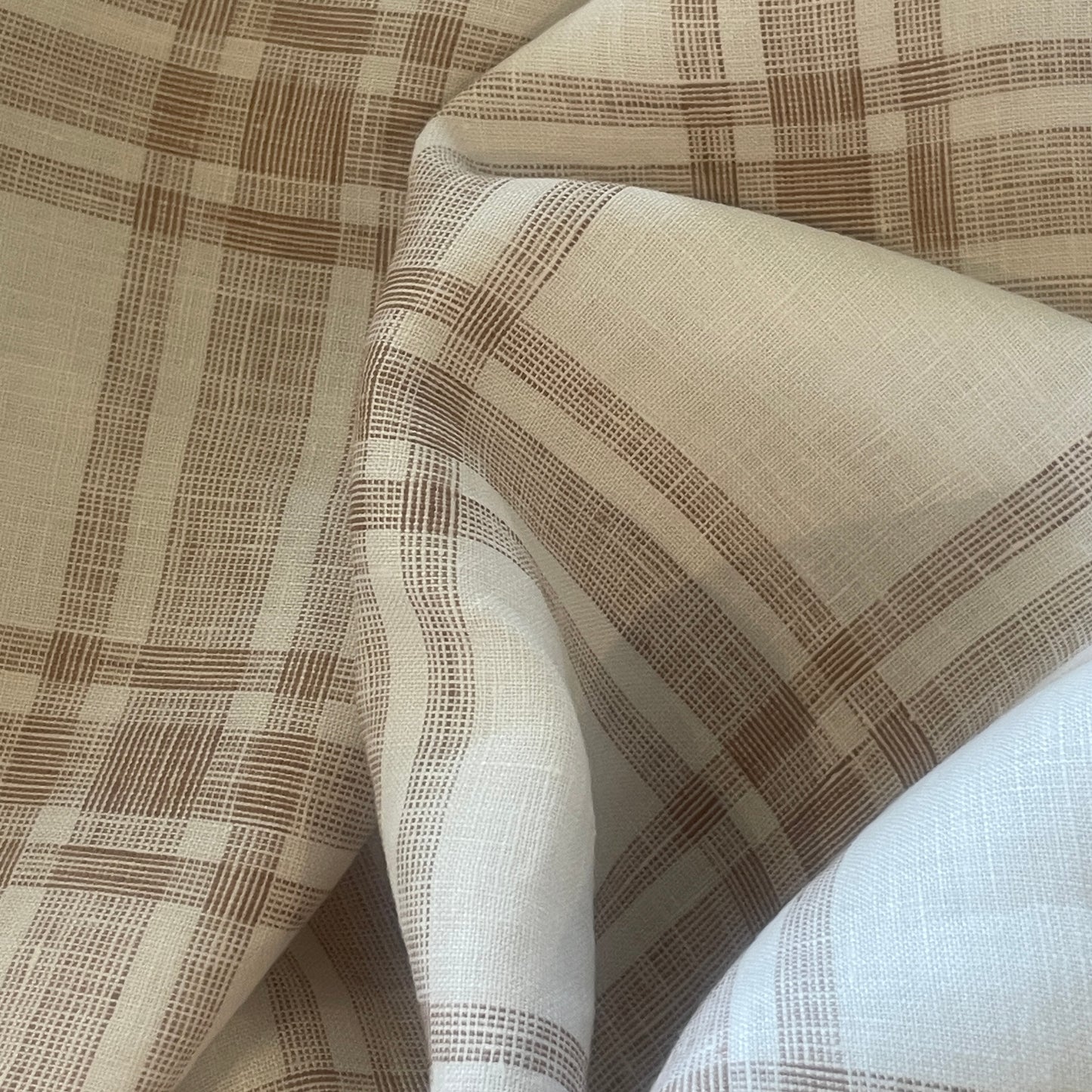 Cognac check linen
