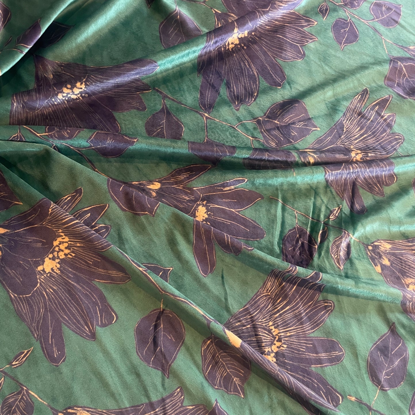 Emerald stems stretch velvet