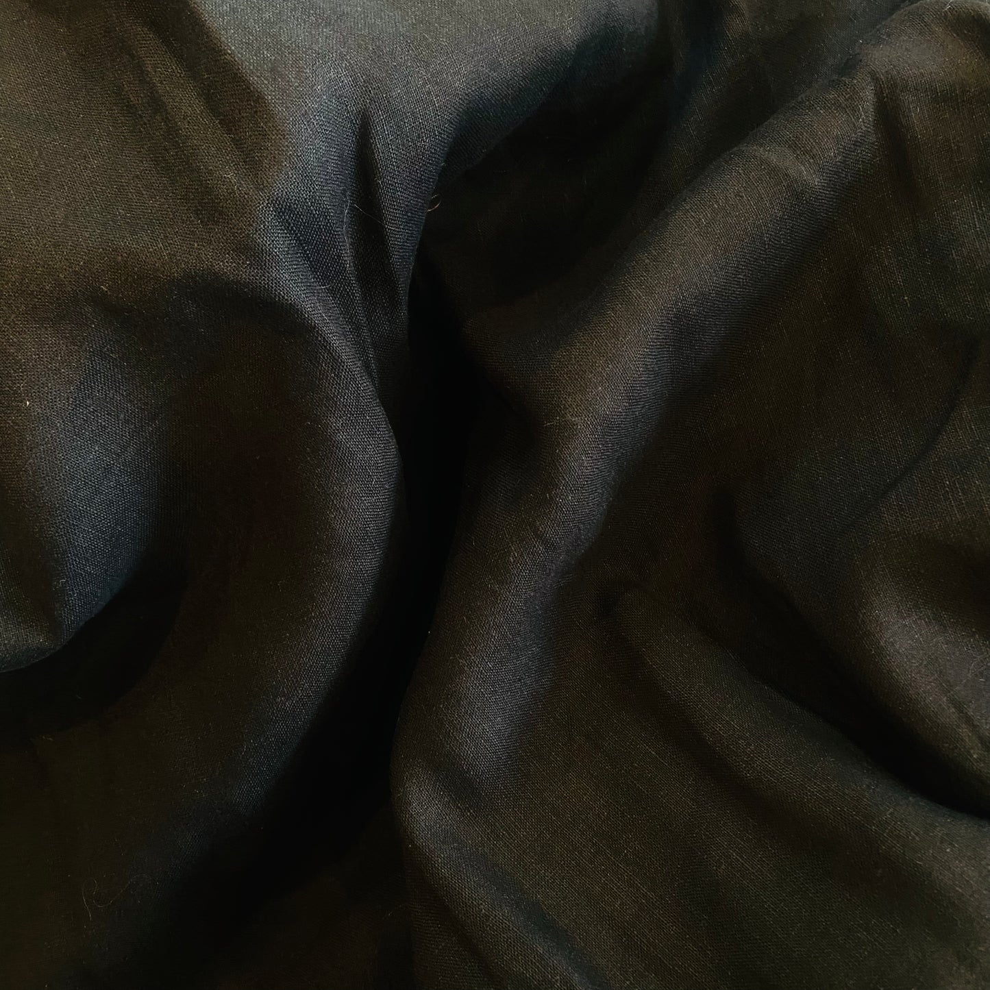 4 m x 140 cm Black Heavy Weight Linen
