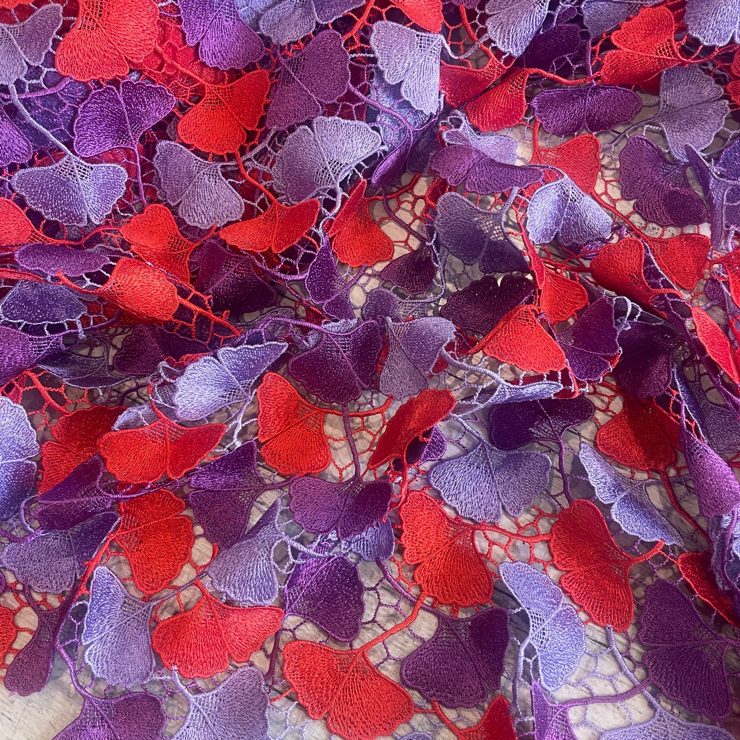 Pretty petals Guipure Lace