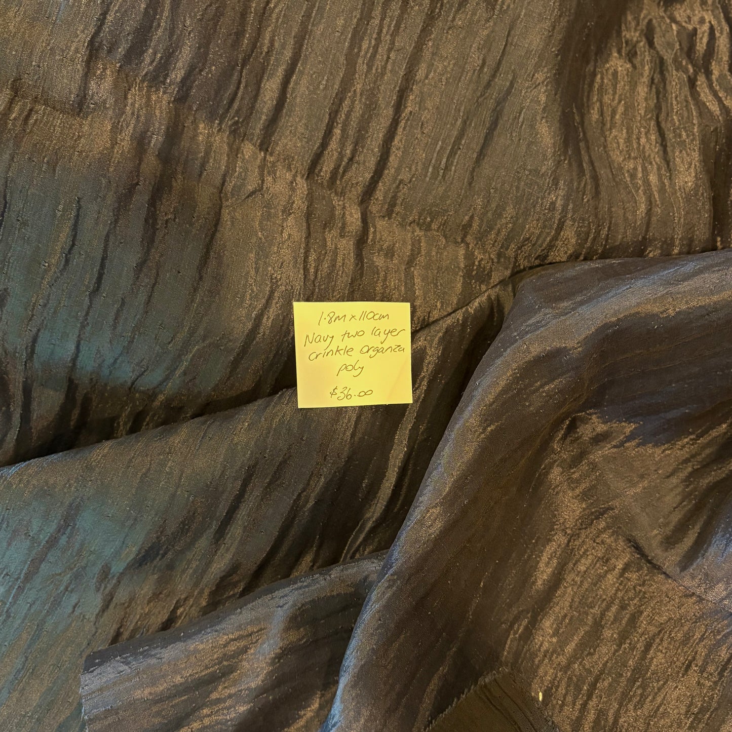 1.8m Navy two layer crinkle organza