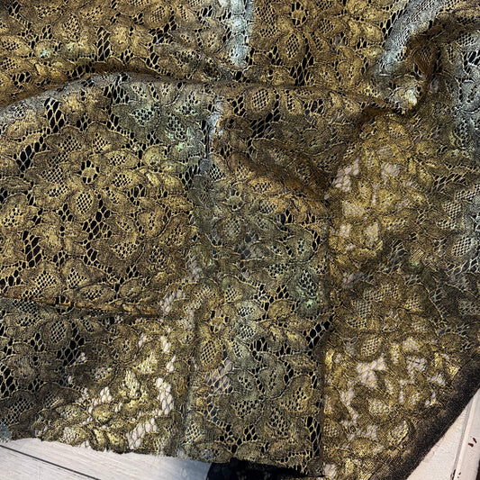 1.15m Enchanted Gold Foil Lace