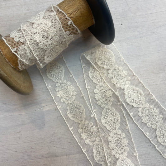 Poppy cream delicate embroidered lace