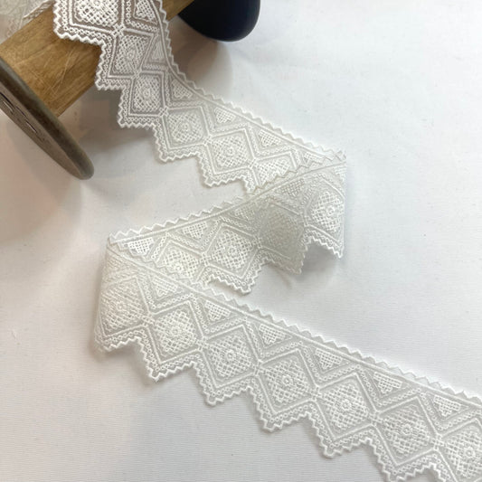 Embroidered White Organza Diamond Edging 45mm