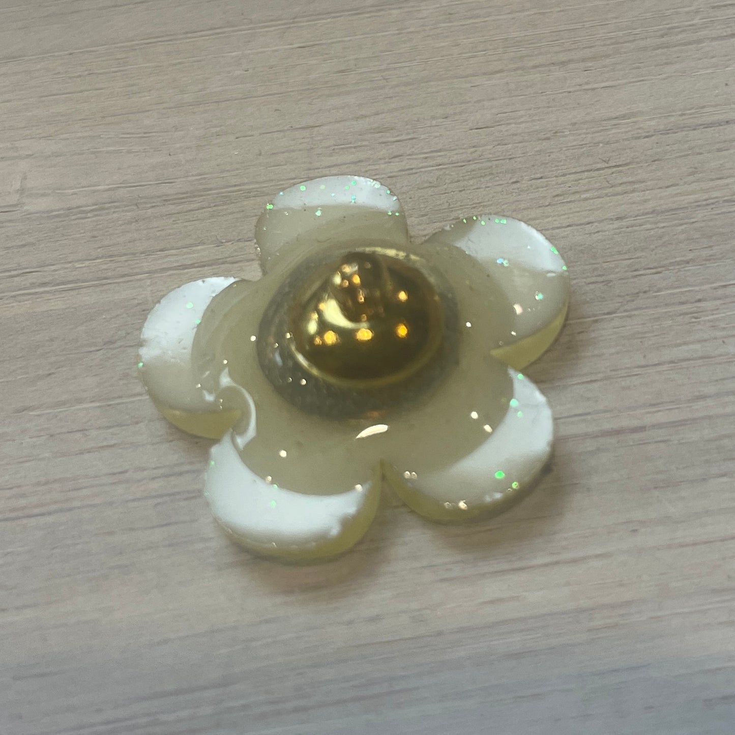 Iridescent  laser cut flower button