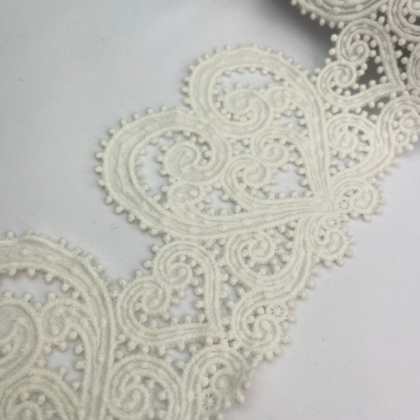 Large Hearts White 120mm Embroidered Trim